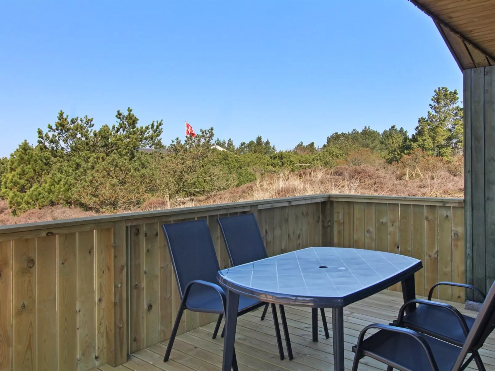 "Sara" - 2.5km from the sea-Outside