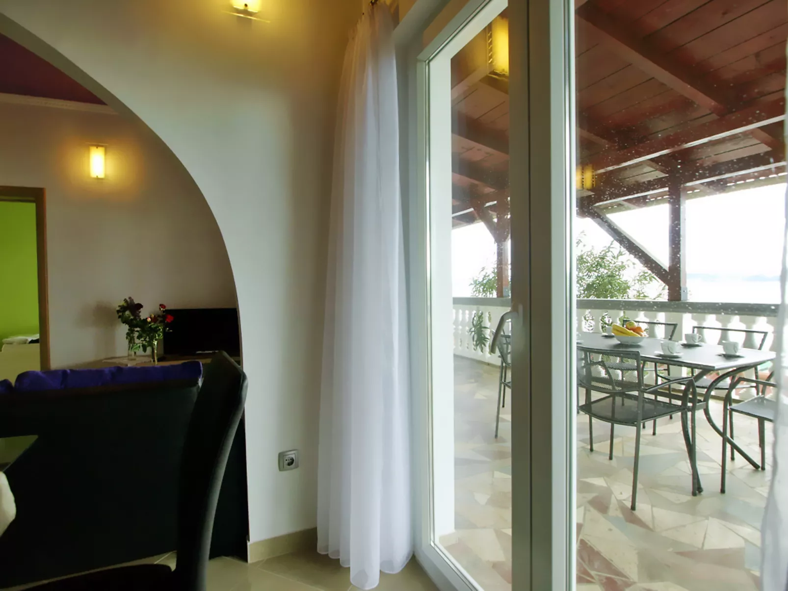 Škroćo-Inside