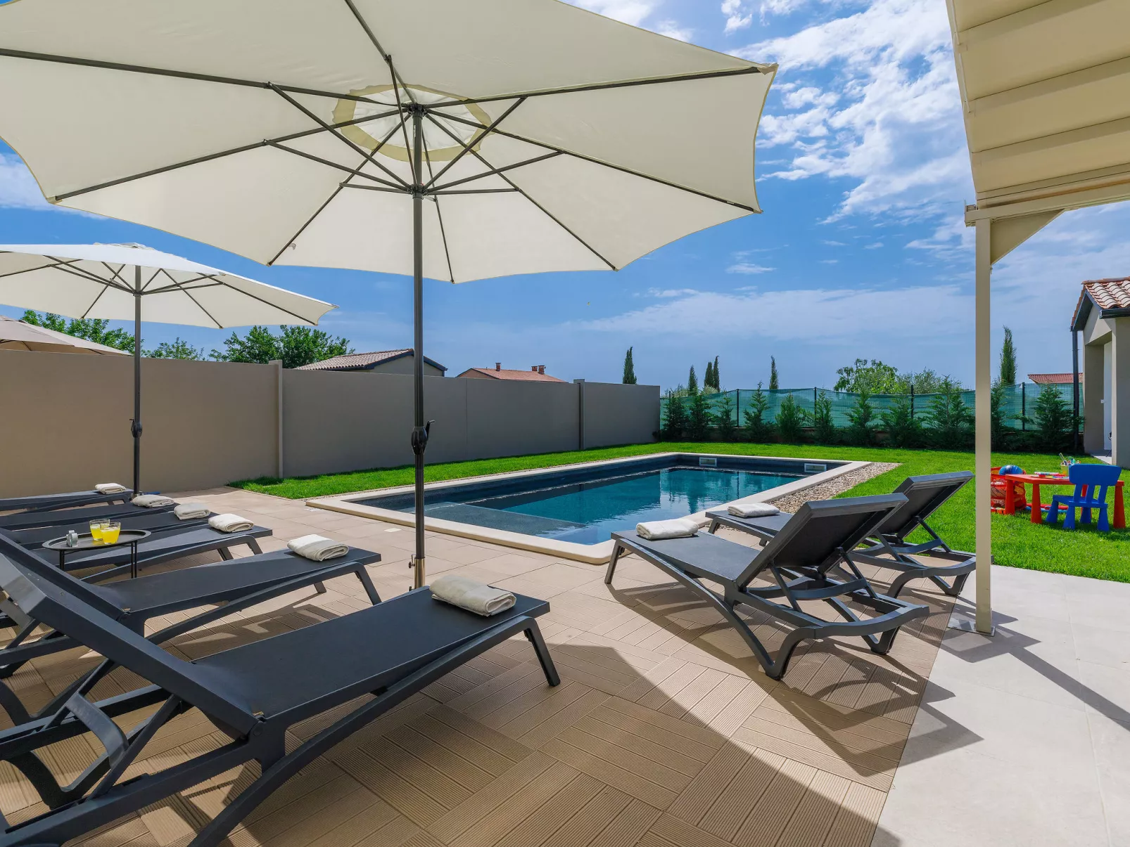 Villa Lea-Outside
