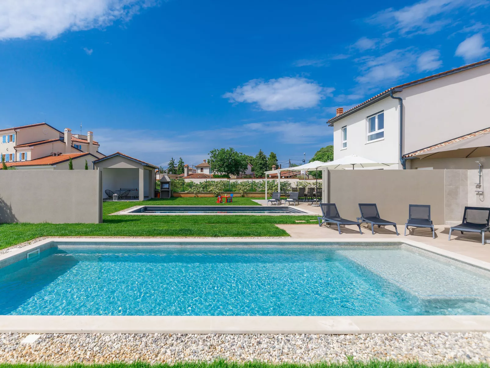 Villa Lea-Outside