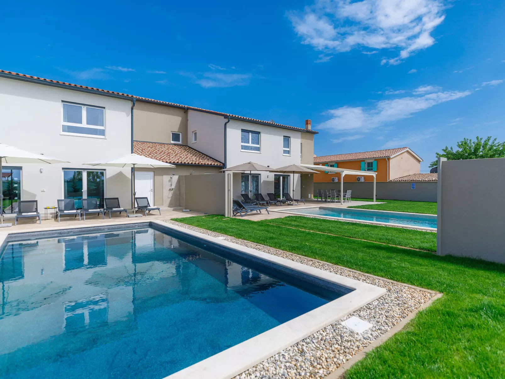 Villa Lea-Outside