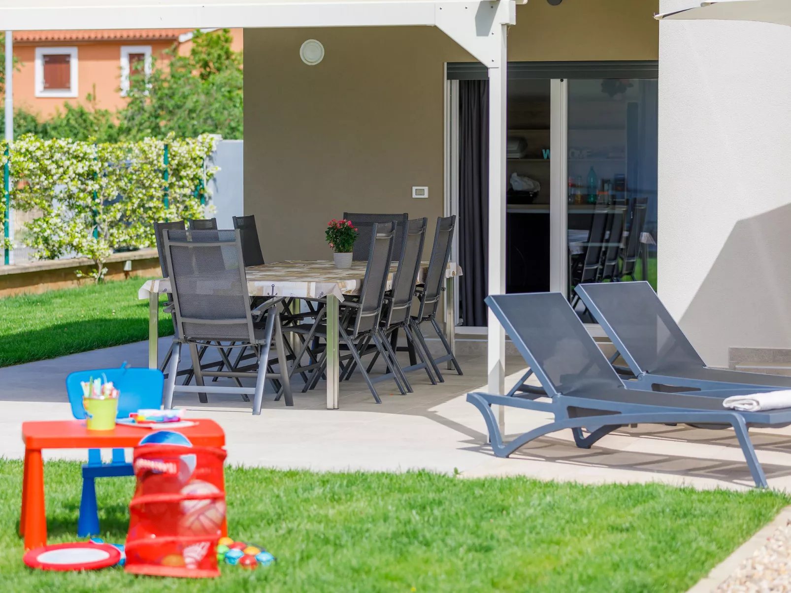 Villa Lea-Outside