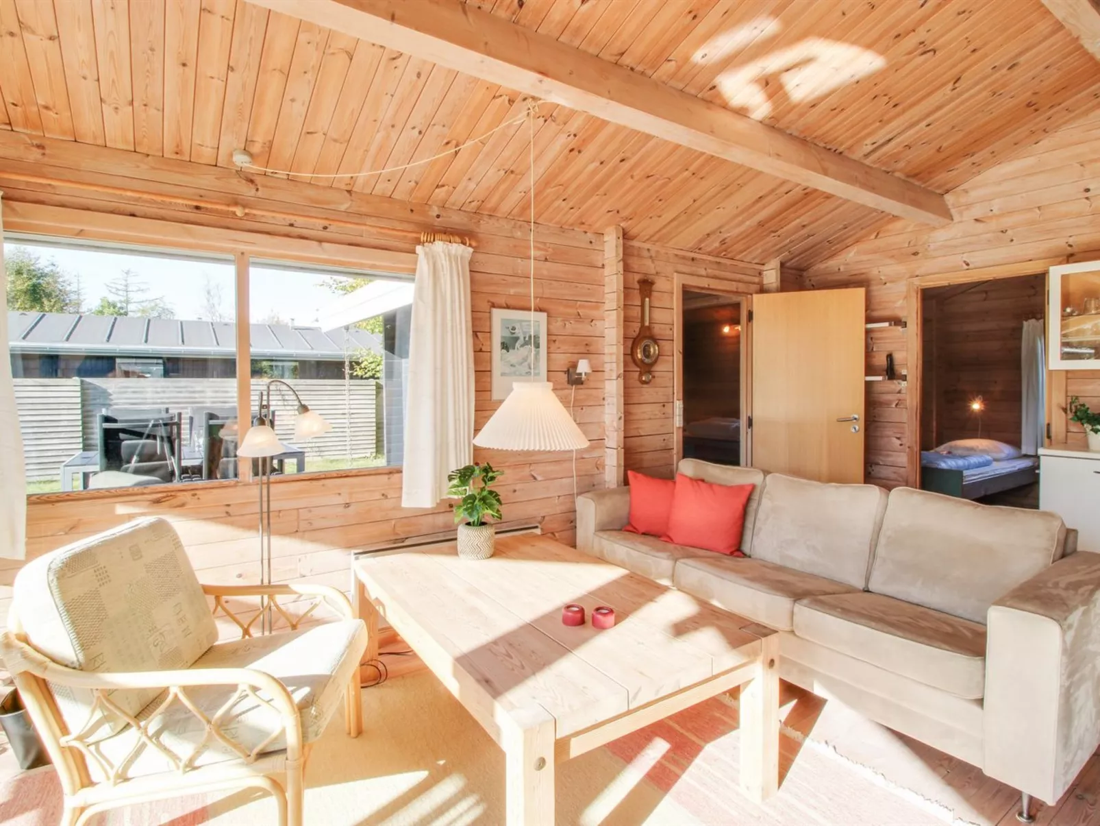 "Jannus" - 550m from the sea-Outside
