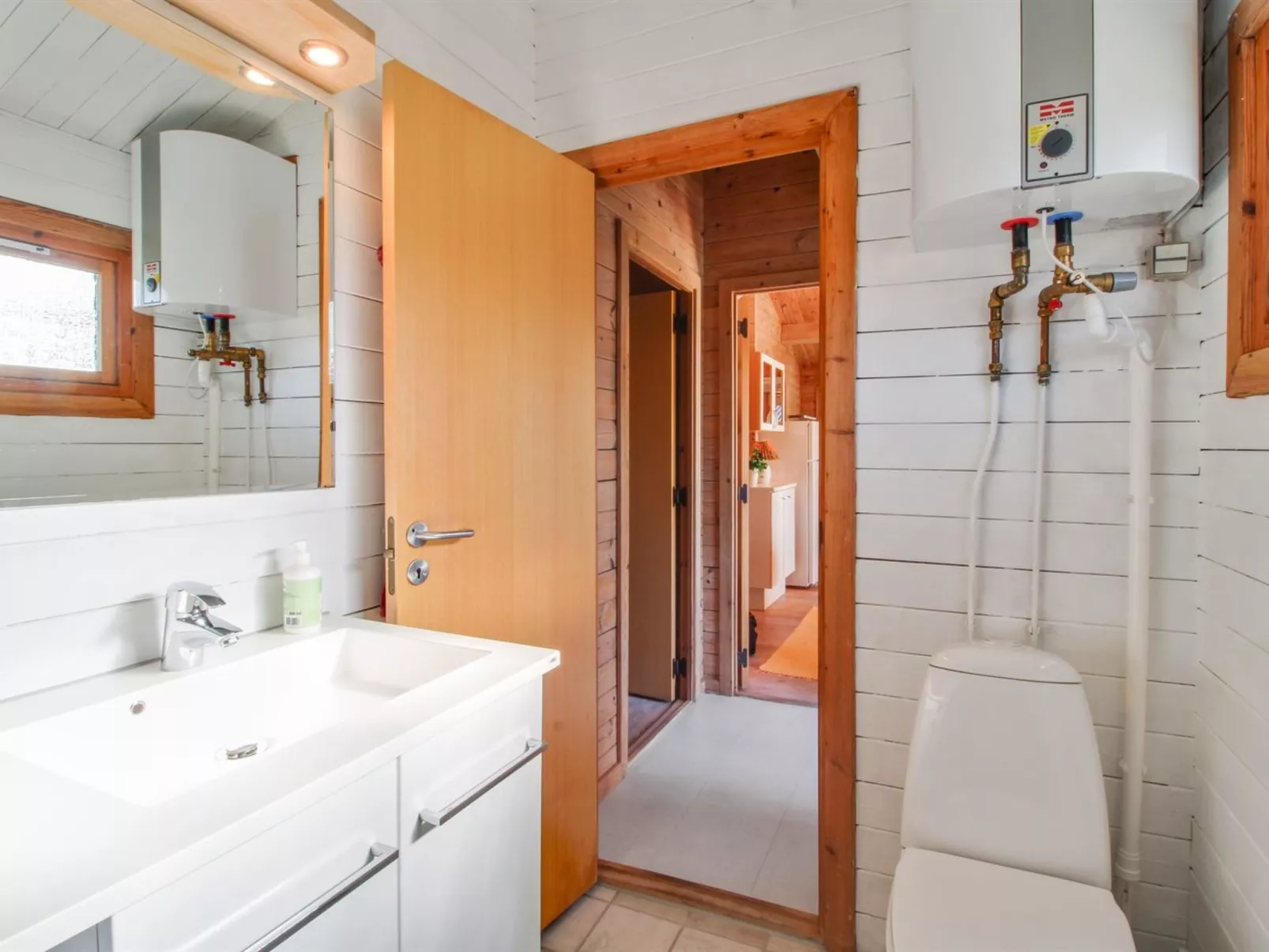 "Jannus" - 550m from the sea-Inside