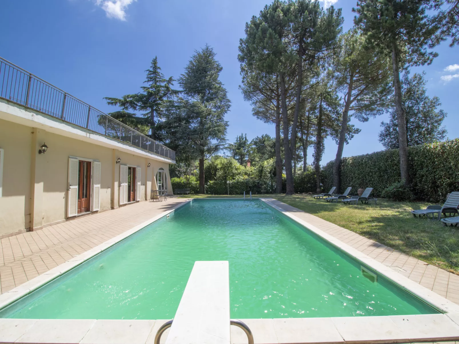 Villa Cicci-Draußen