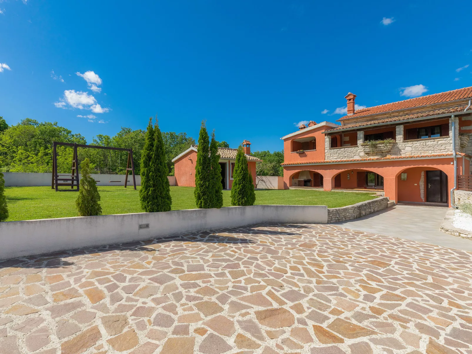 Villa Prisedi-Dehors