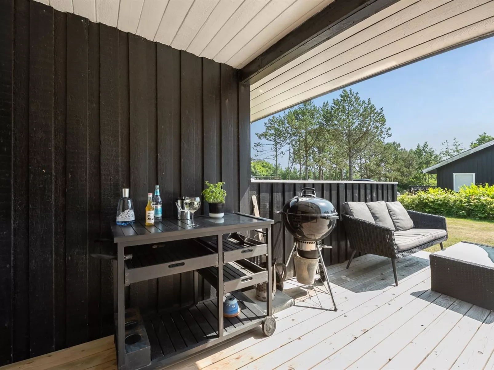 "Aurel" - 750m from the sea-Outside