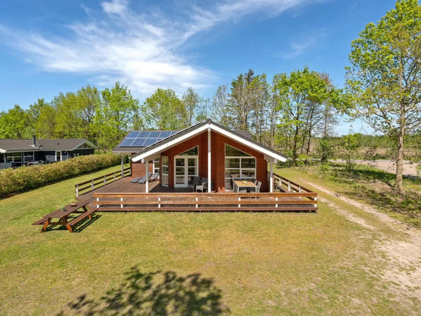 "Ebbi" - 36km from the sea-Outside