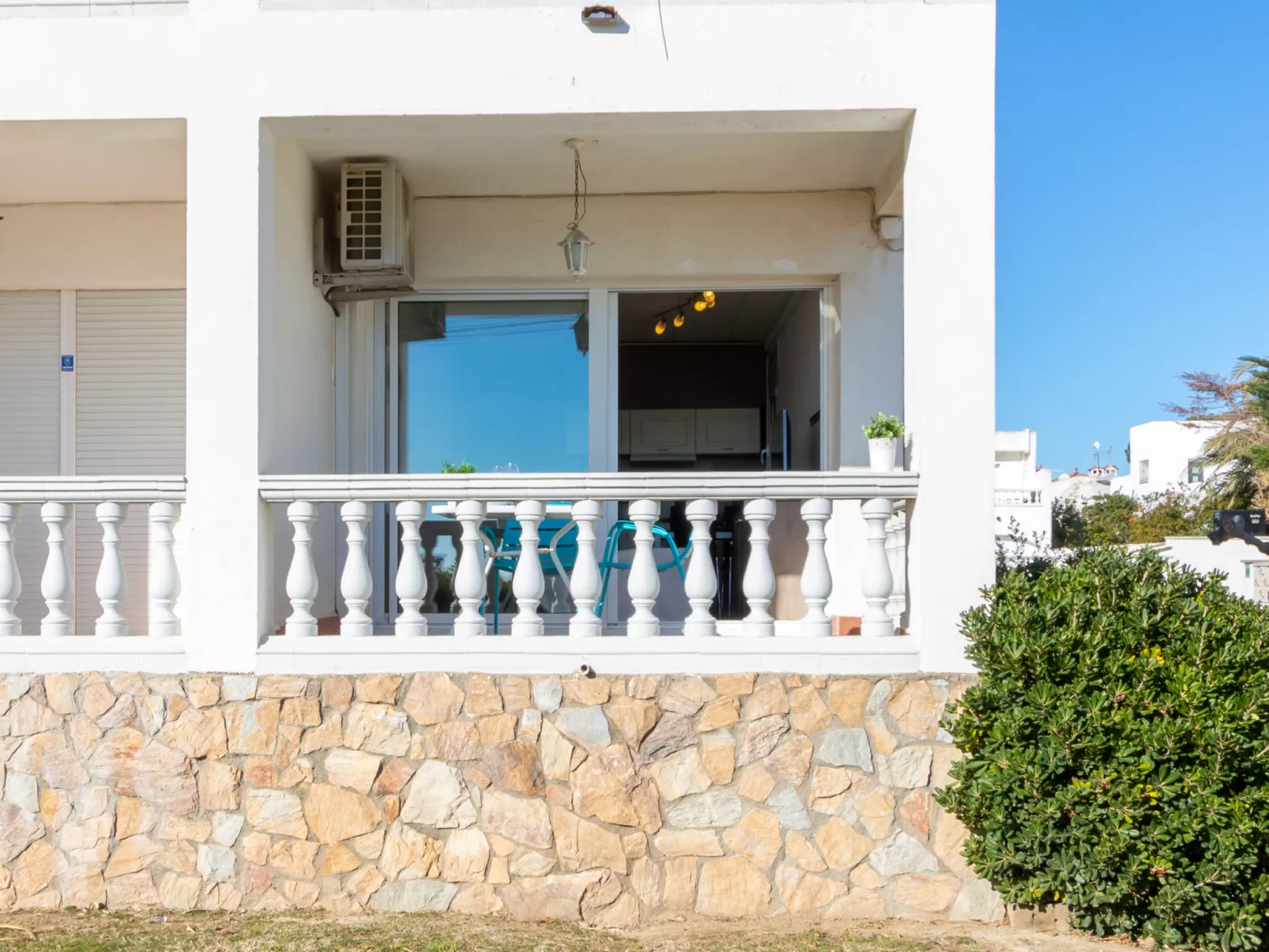 Vista Bahia-Outside