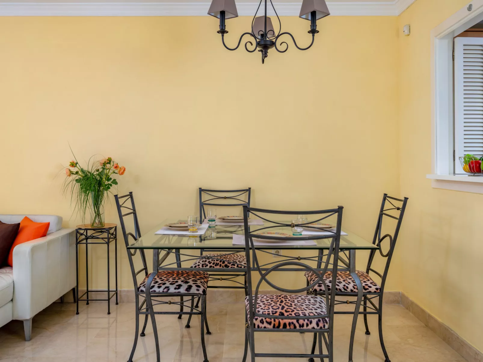 Los patios de Santa Maria-Dedans