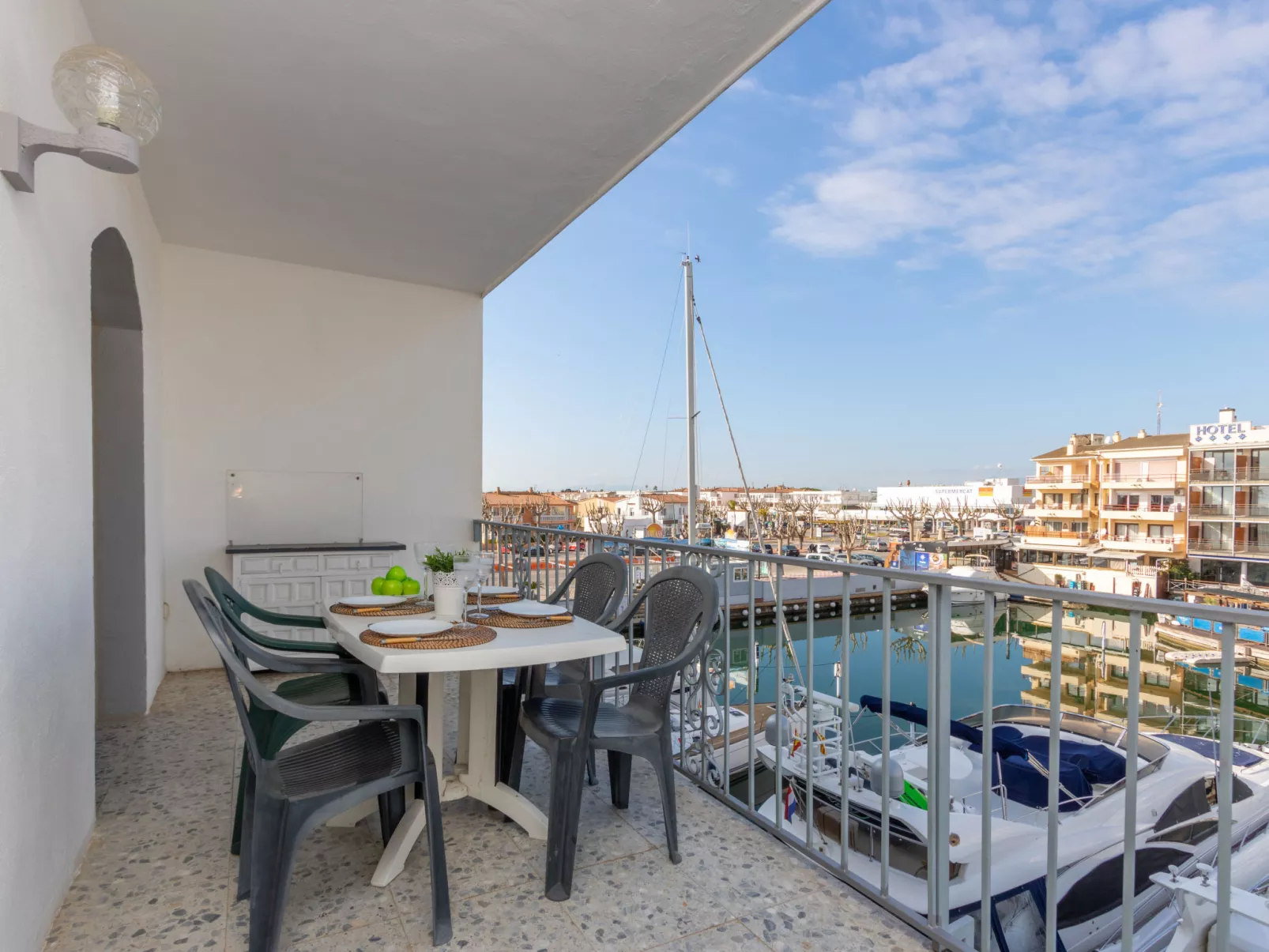 Port Salins-Dehors