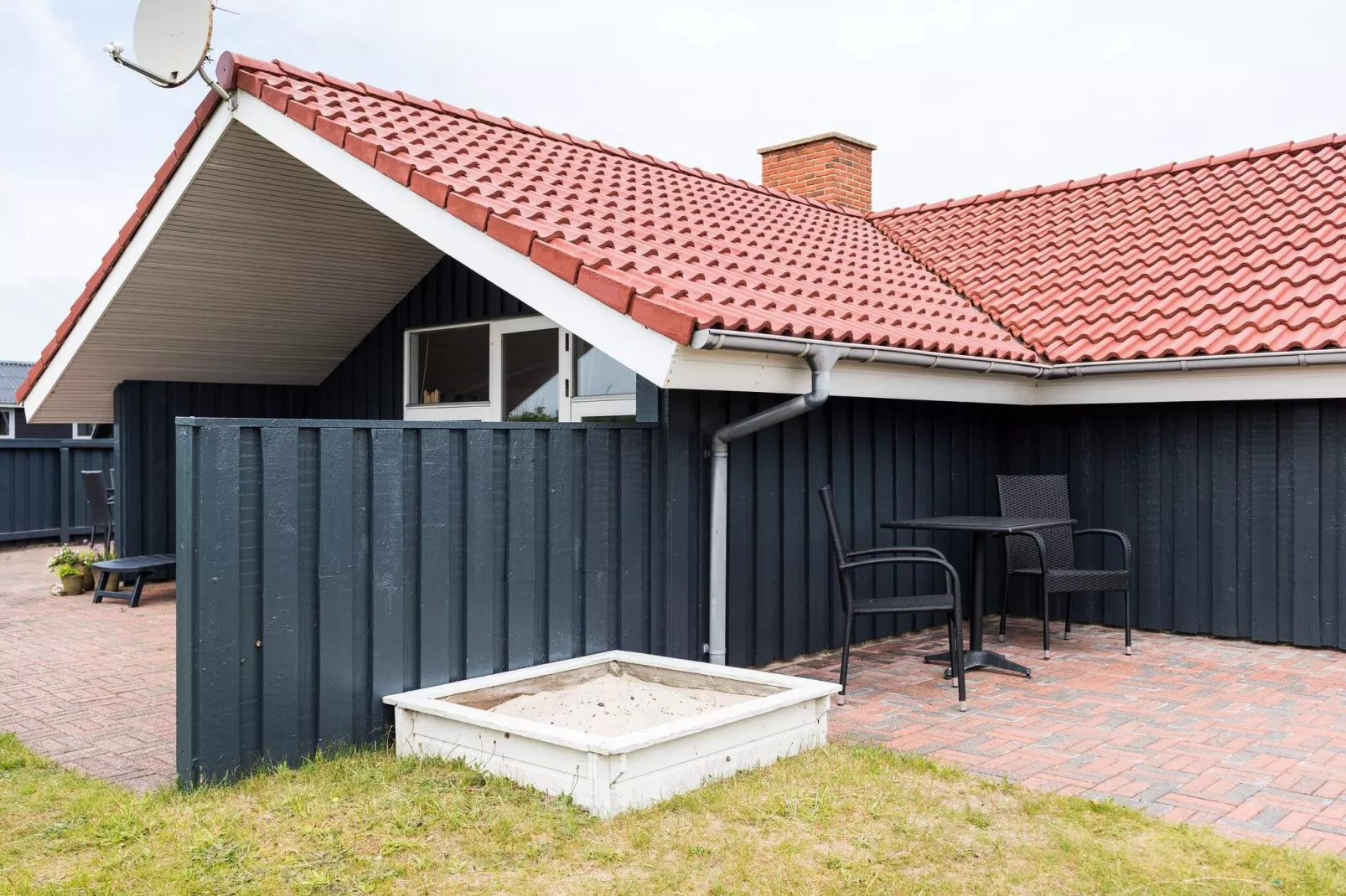 5 person holiday home in Ringkøbing-Outdoor