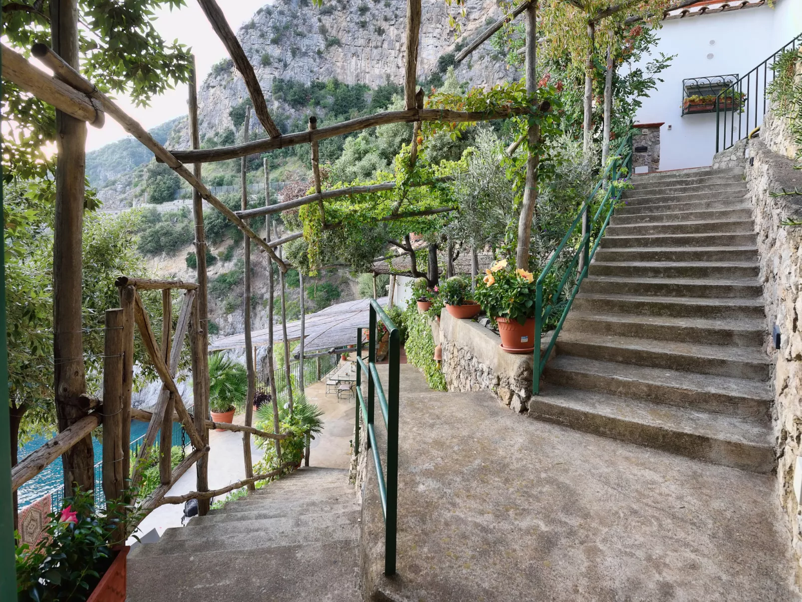 Il Corallo-Outside