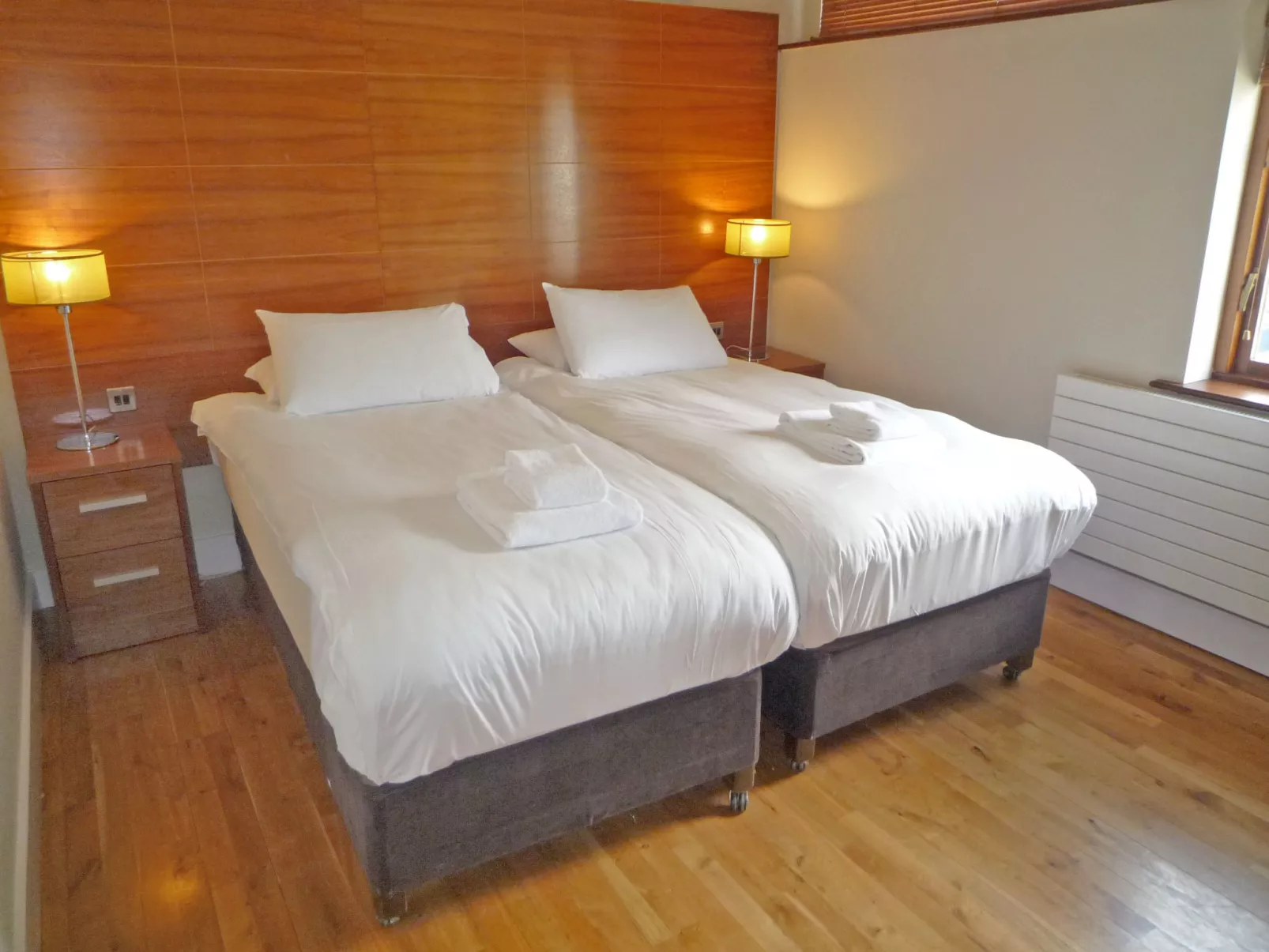 Castlemartyr Holiday Lodge-Drinnen