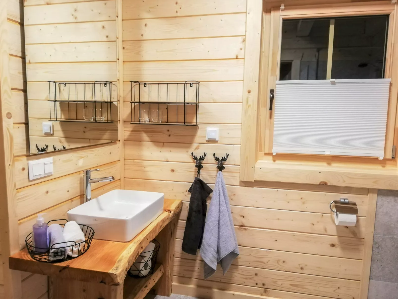 Hütte Buchfink-Inside