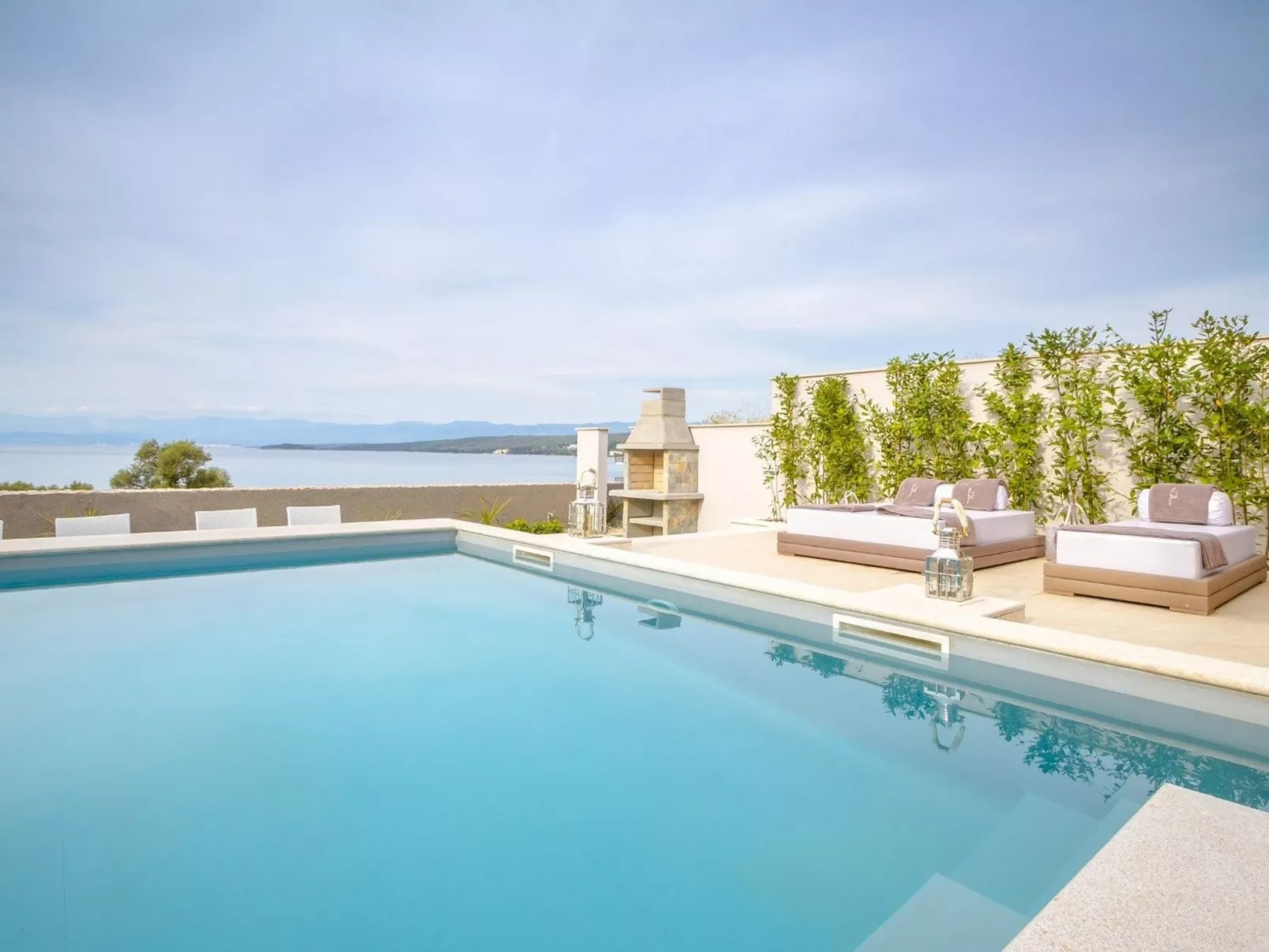Villa Prestige-Outside