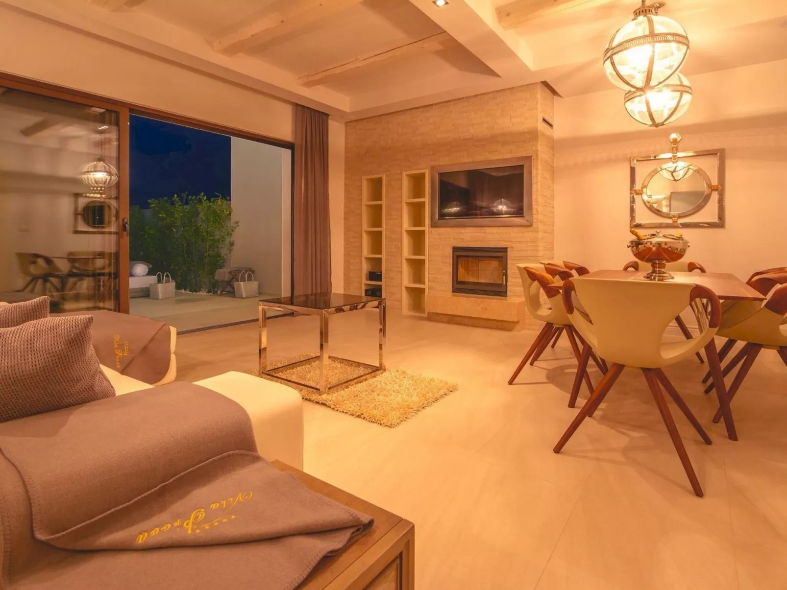 Villa Prestige-Inside