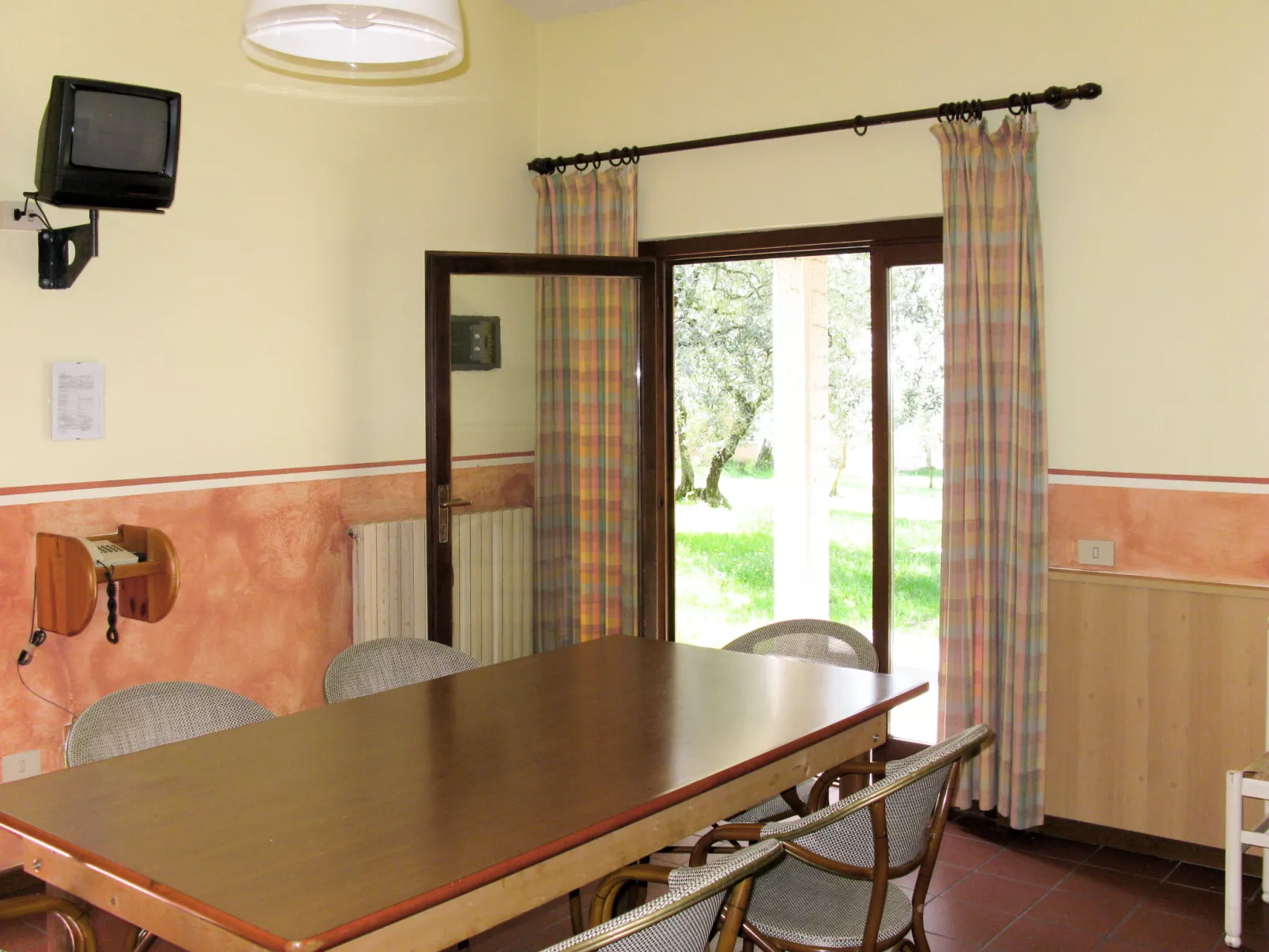 Parco del Garda-Inside