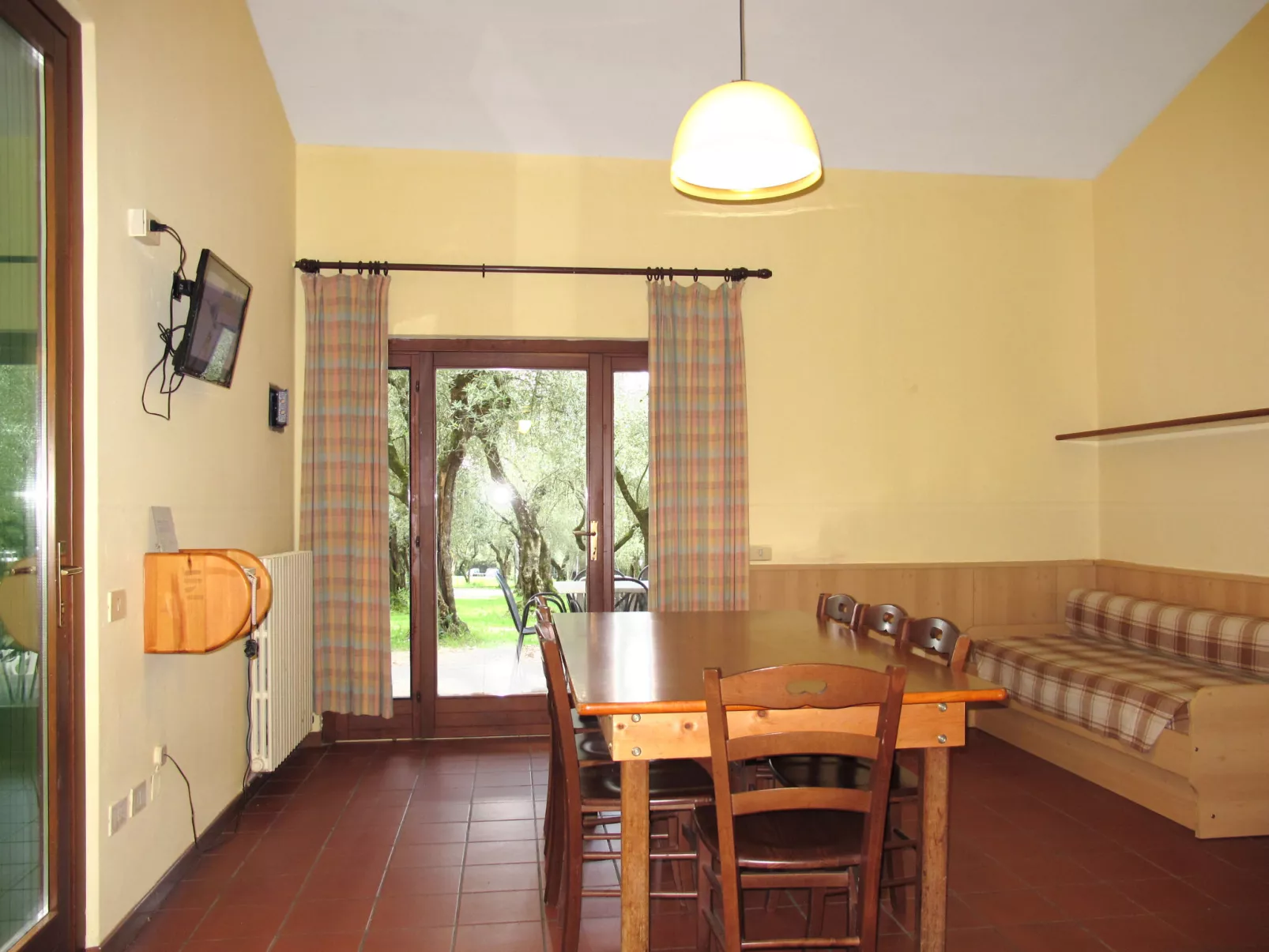 Parco del Garda-Inside