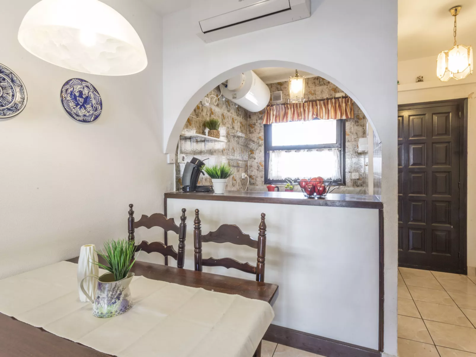 Porto Fino-Inside