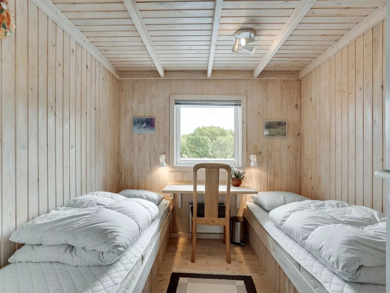 "Anneke" - 2km from the sea-Inside