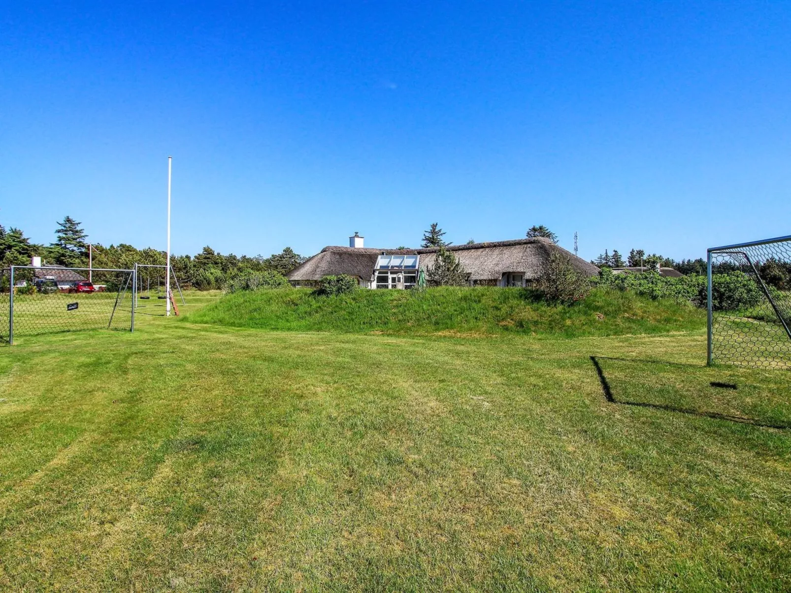 "Annalise" - 1km from the sea-Outside
