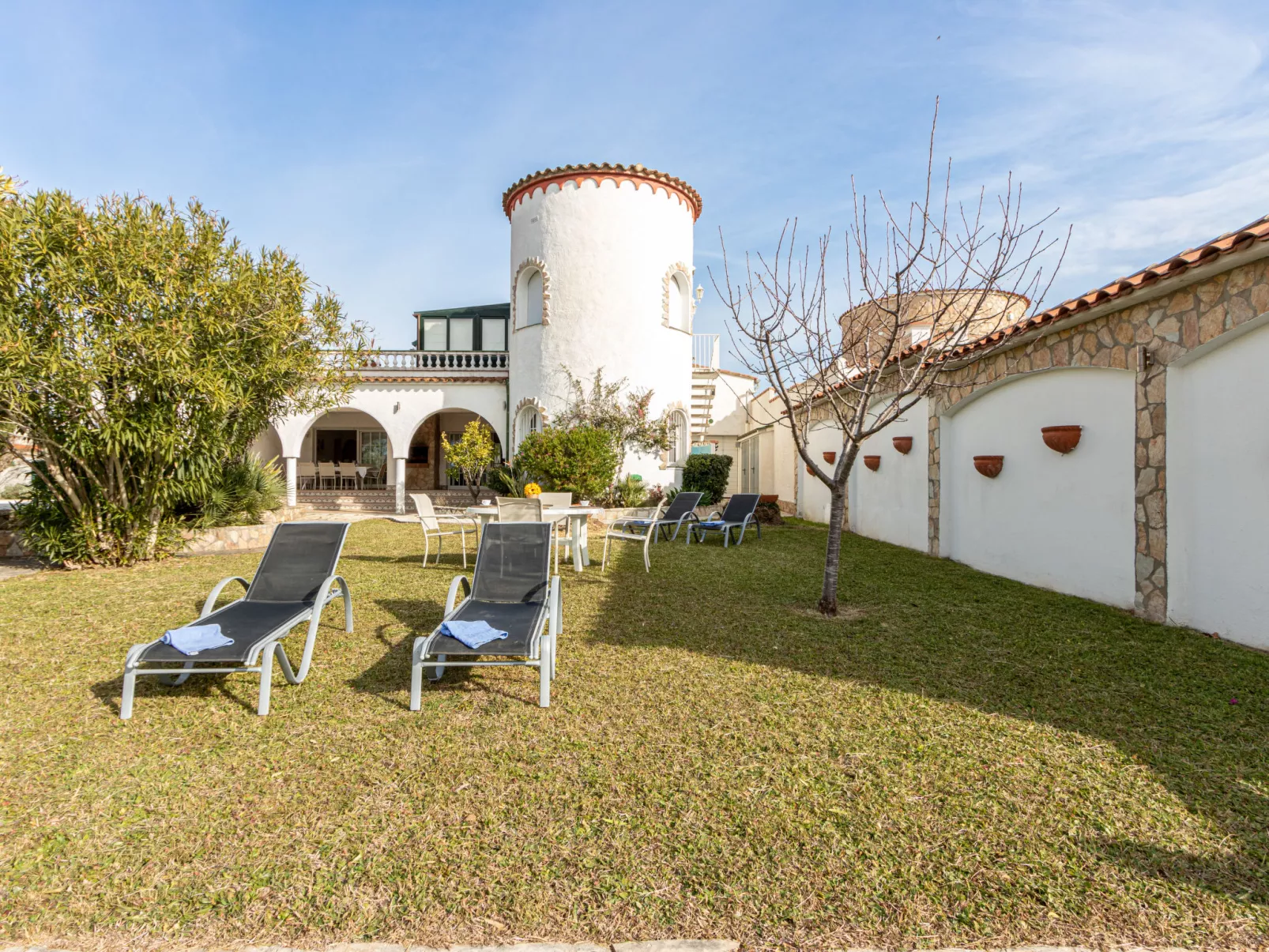 Residencia Marítima-Outside