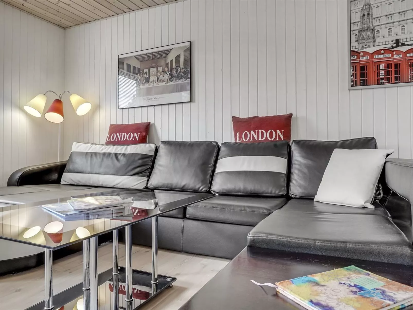 "Ulli" - 1.6km from the sea-Inside