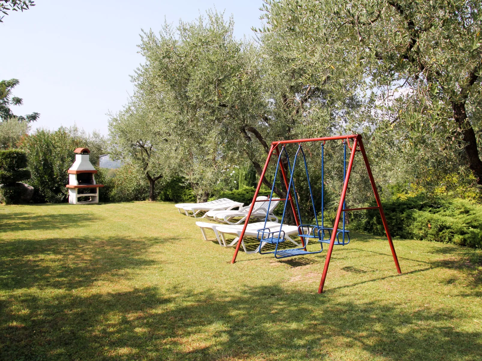 Le Rasole-Outside