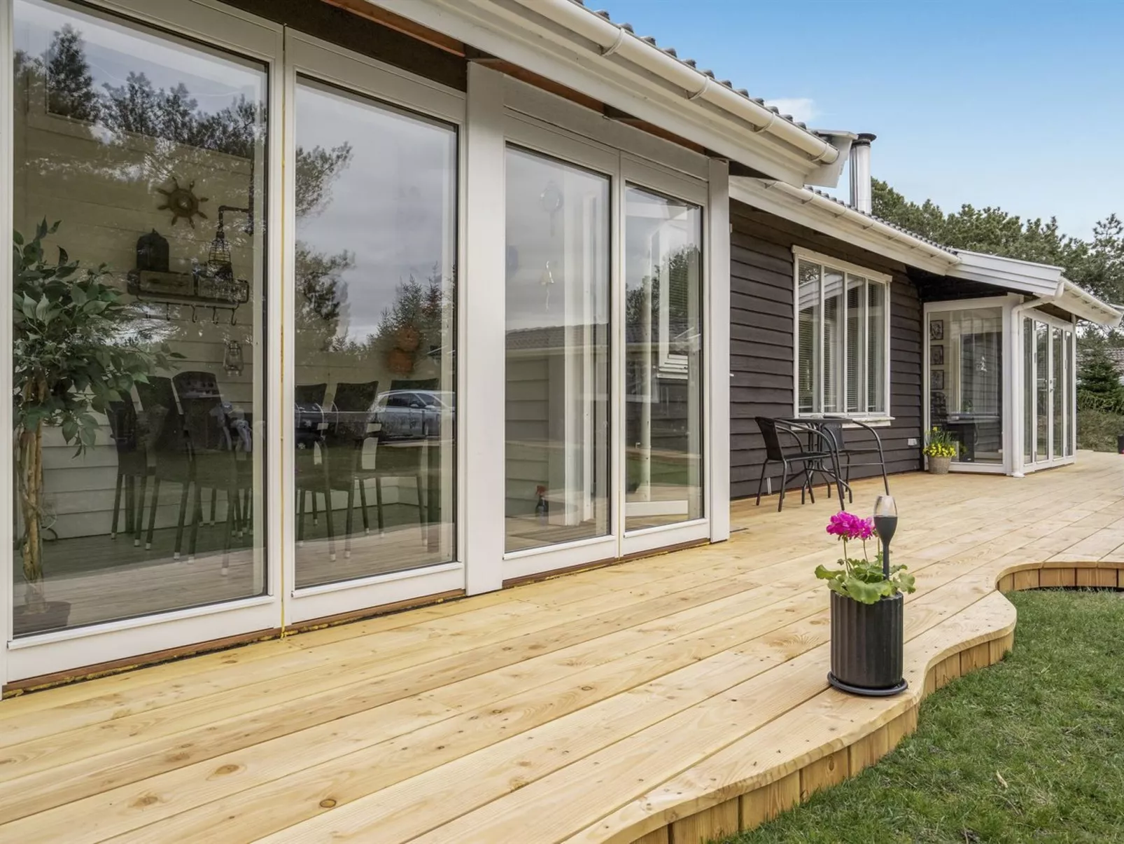 "Ulli" - 1.6km from the sea-Outside