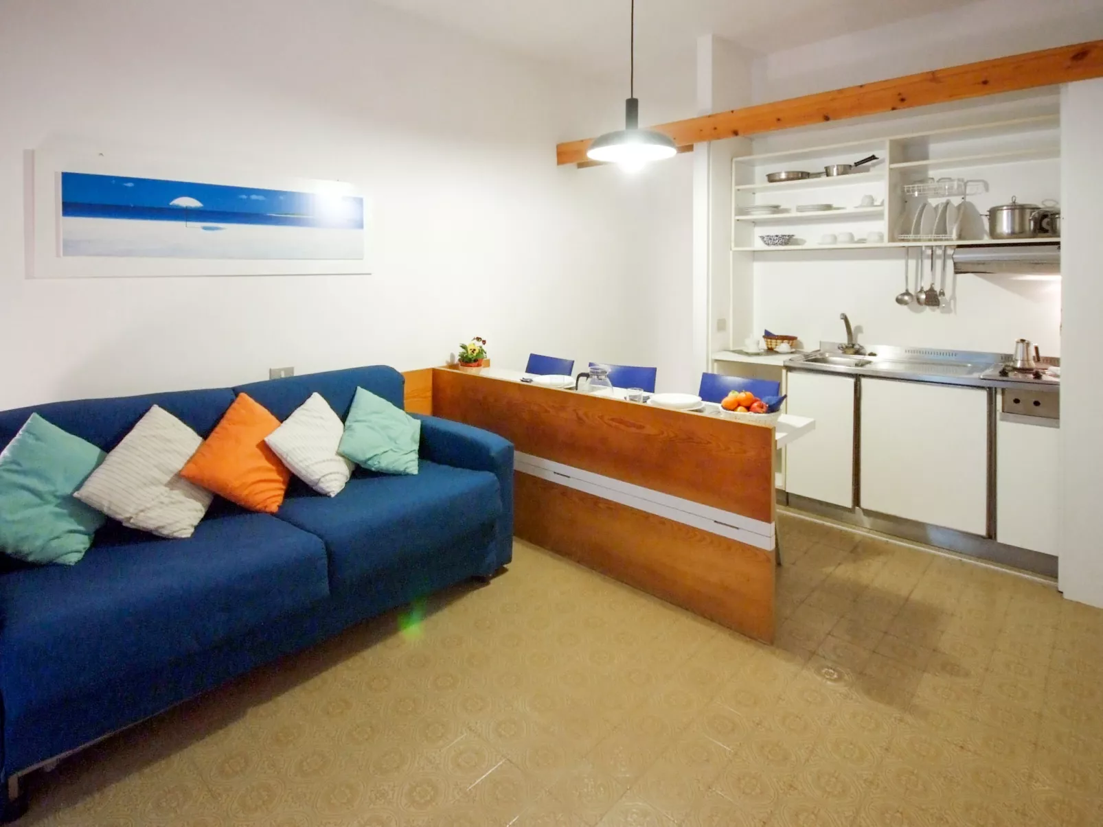 Golfo della Lacona-Inside