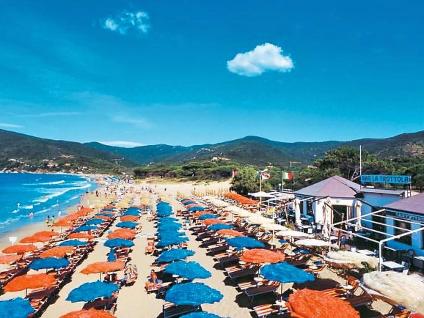 Golfo della Lacona-Outside