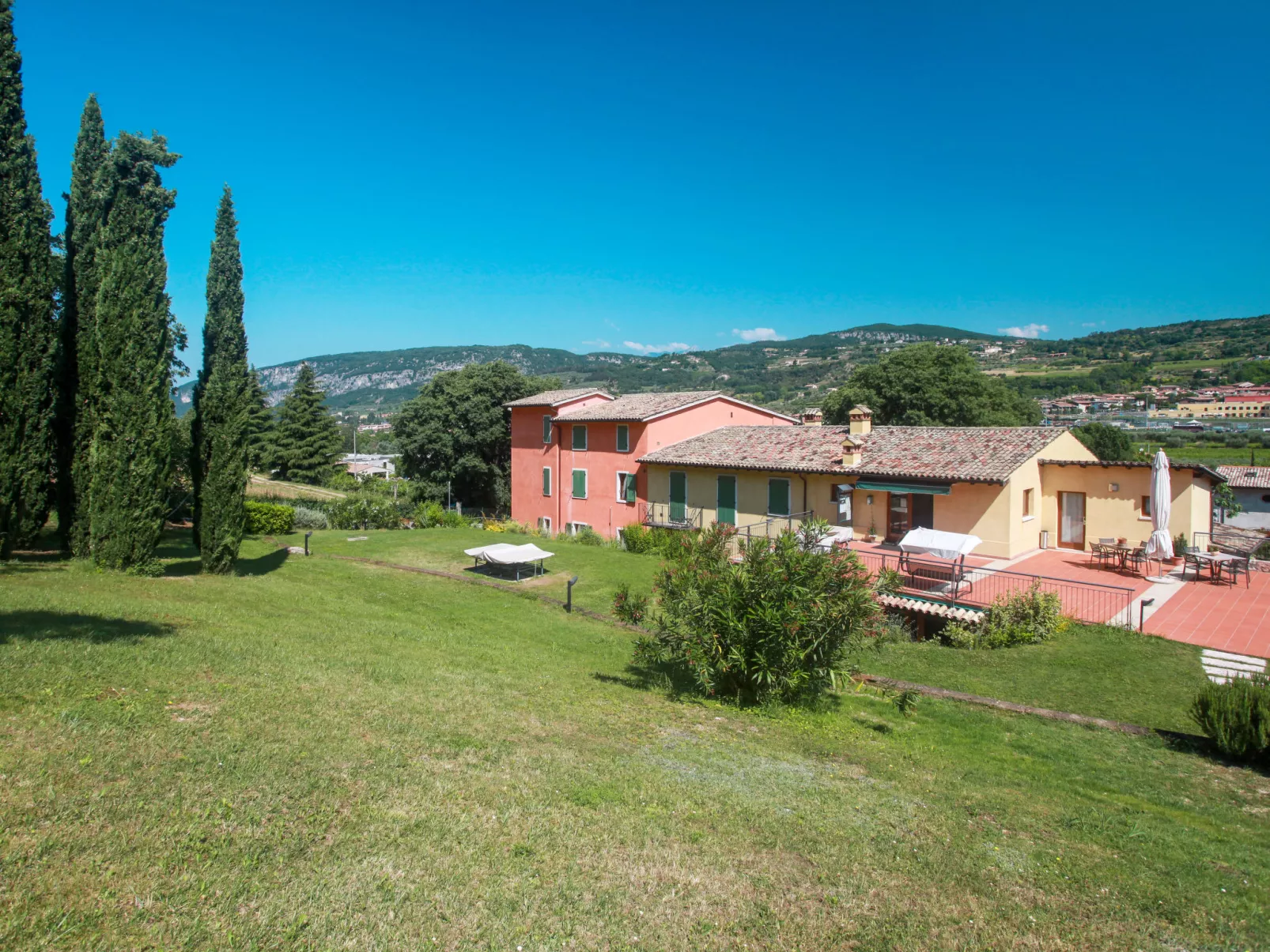Corte Camaldoli-Dehors