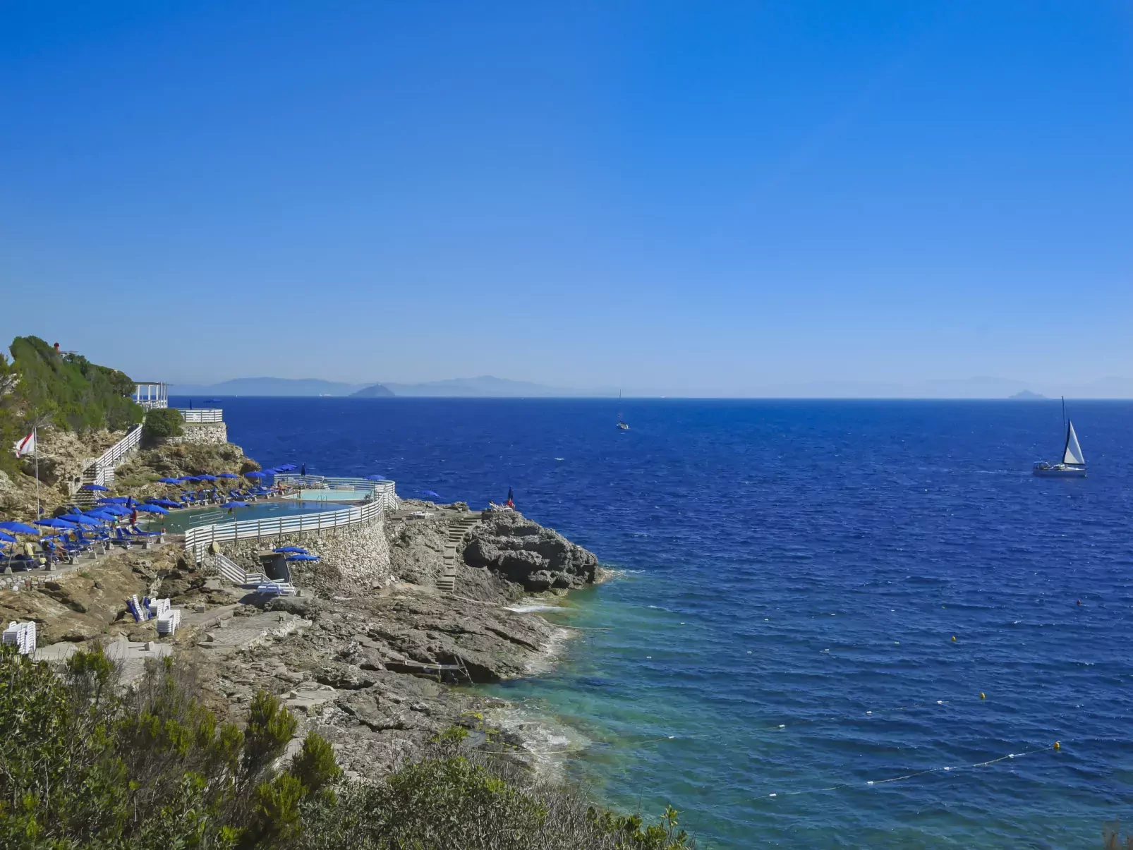 Capo d'Arco-Dehors