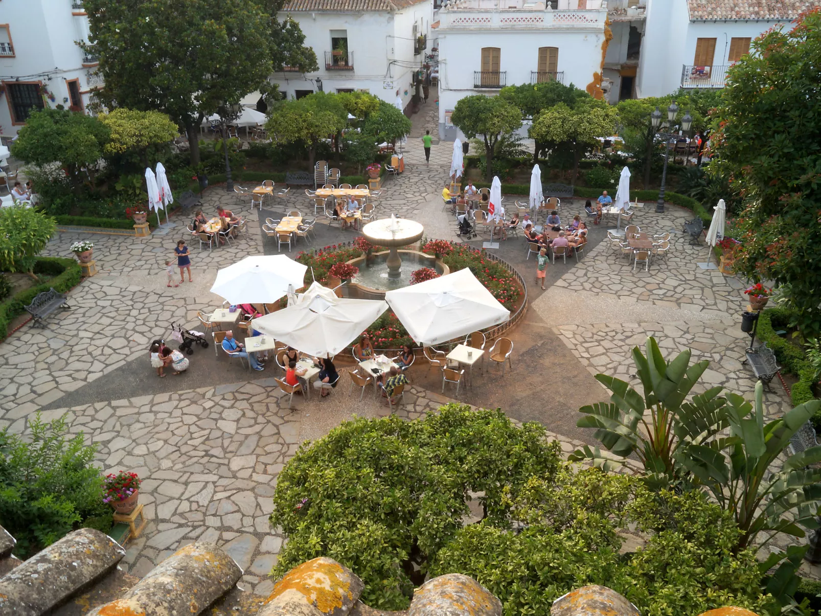 Plaza de las Flores-Outside