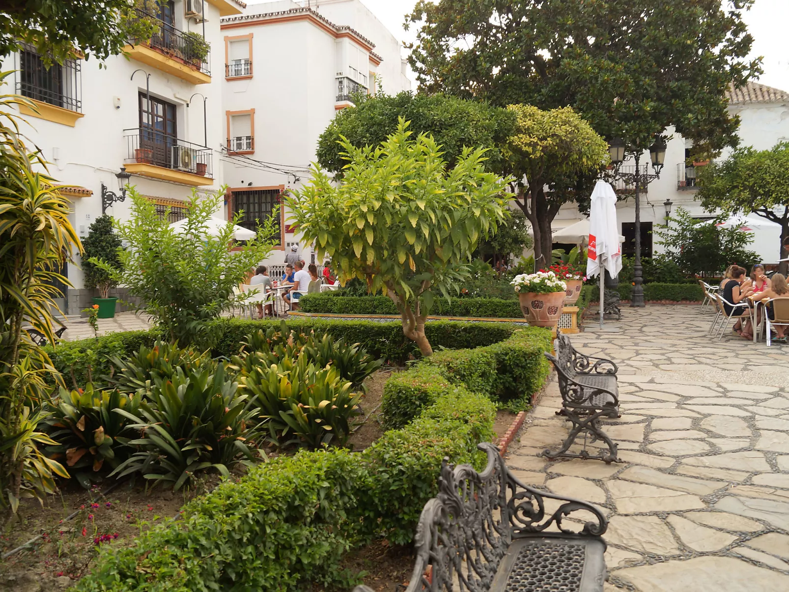 Plaza de las Flores-Outside