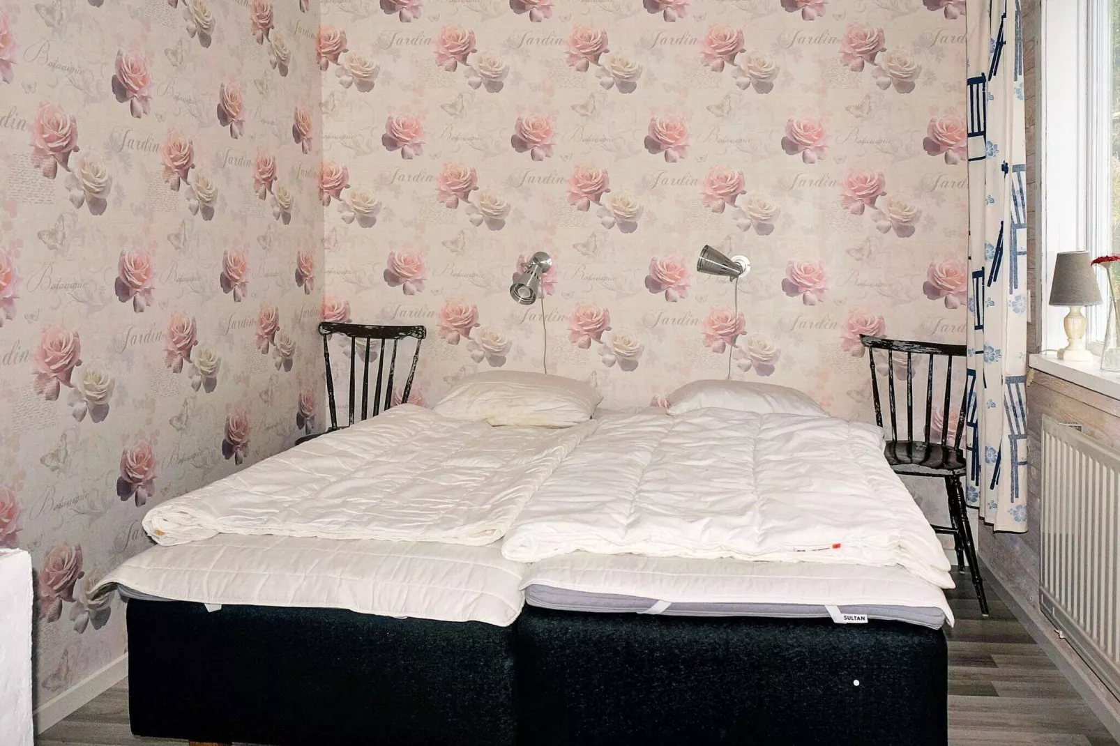 4 person holiday home in UDDEVALLA-Indoor