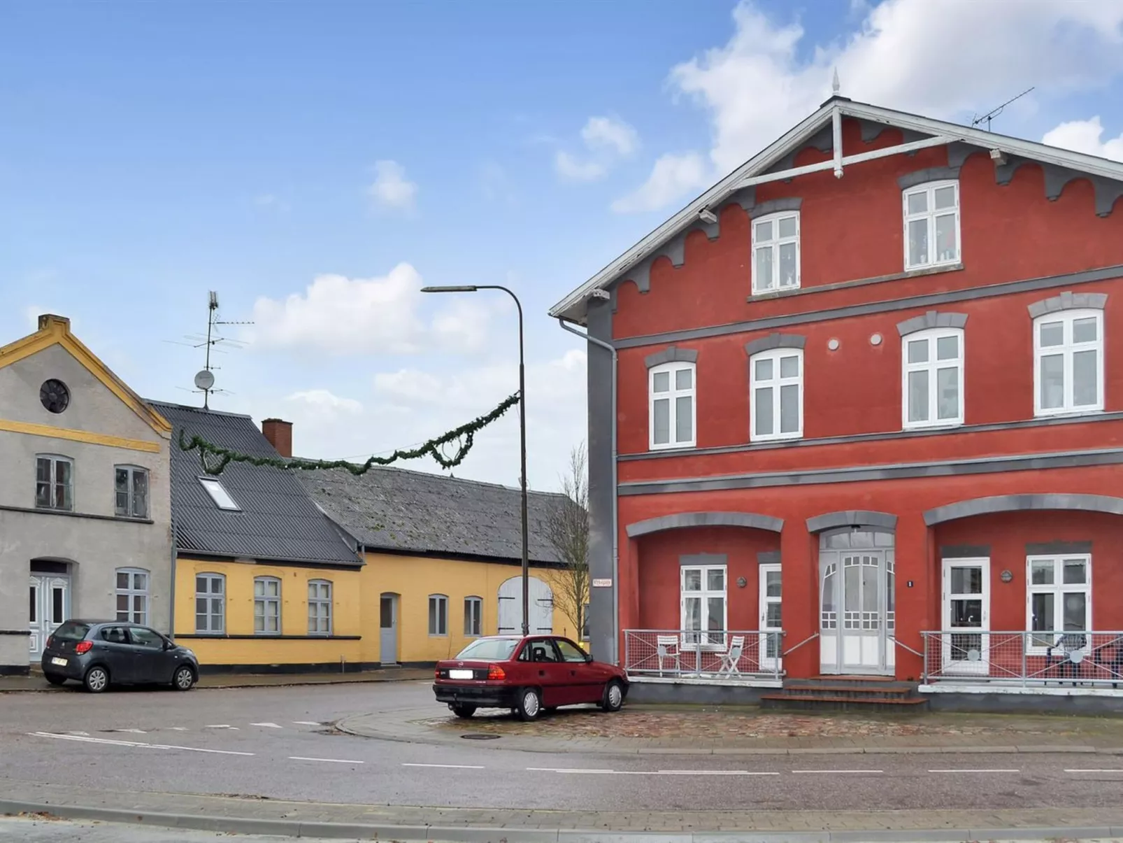 "Gunhild" - 22km from the sea-Outside