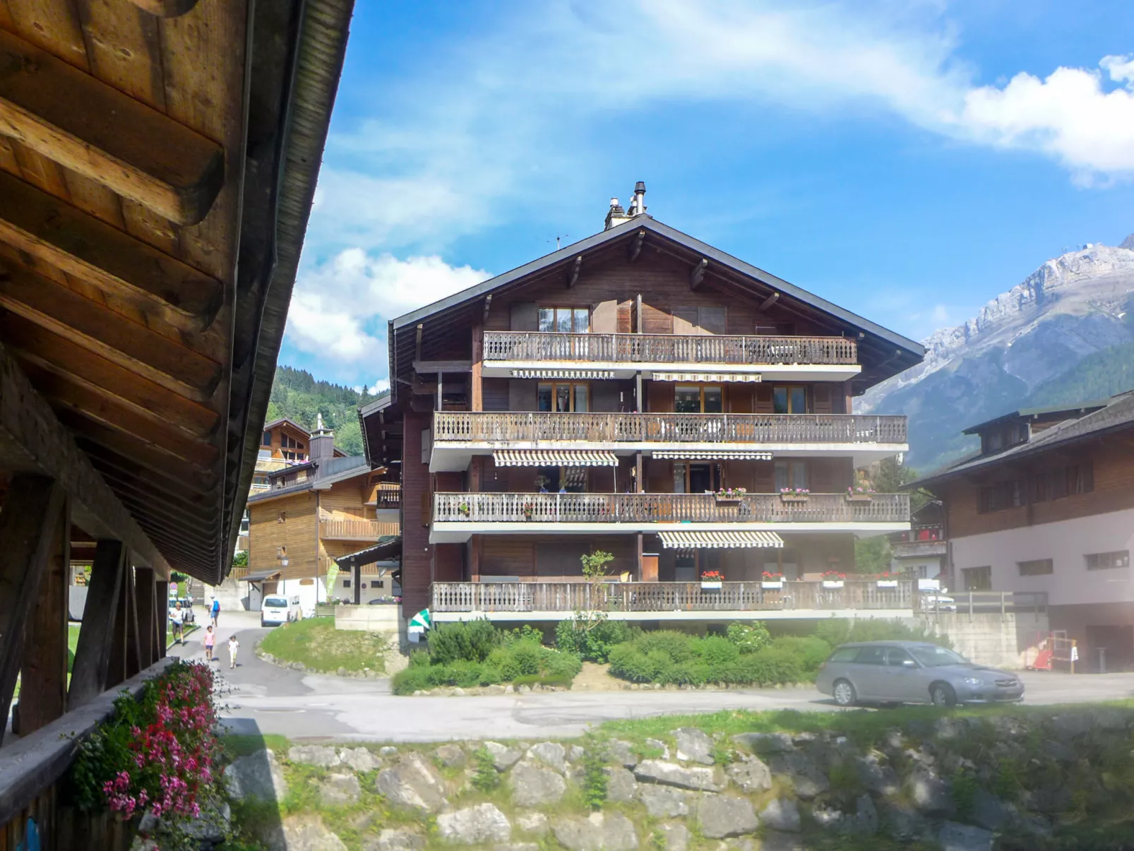Val Neige Apt. 12-Outside