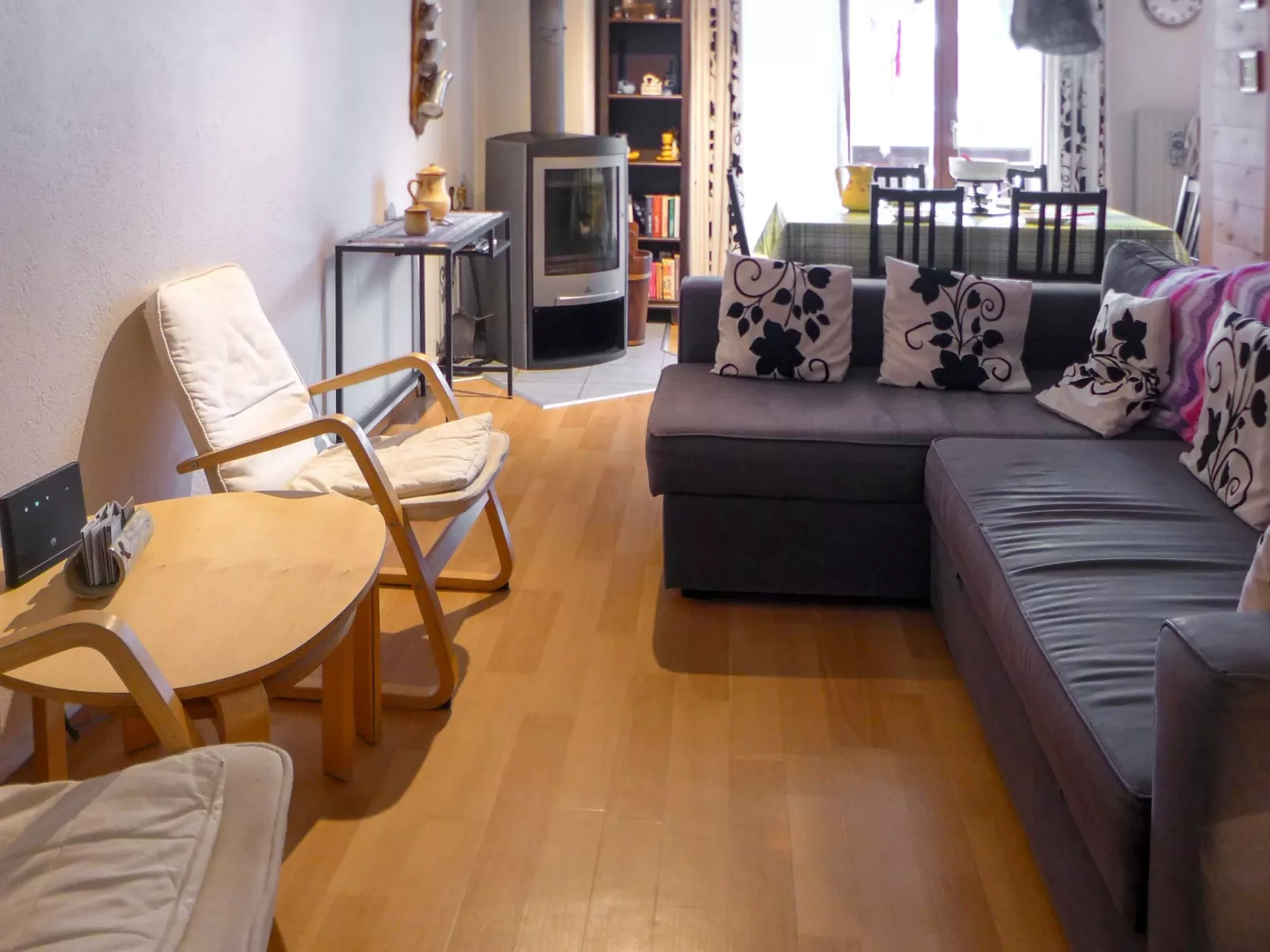 Val Neige Apt. 12-Inside