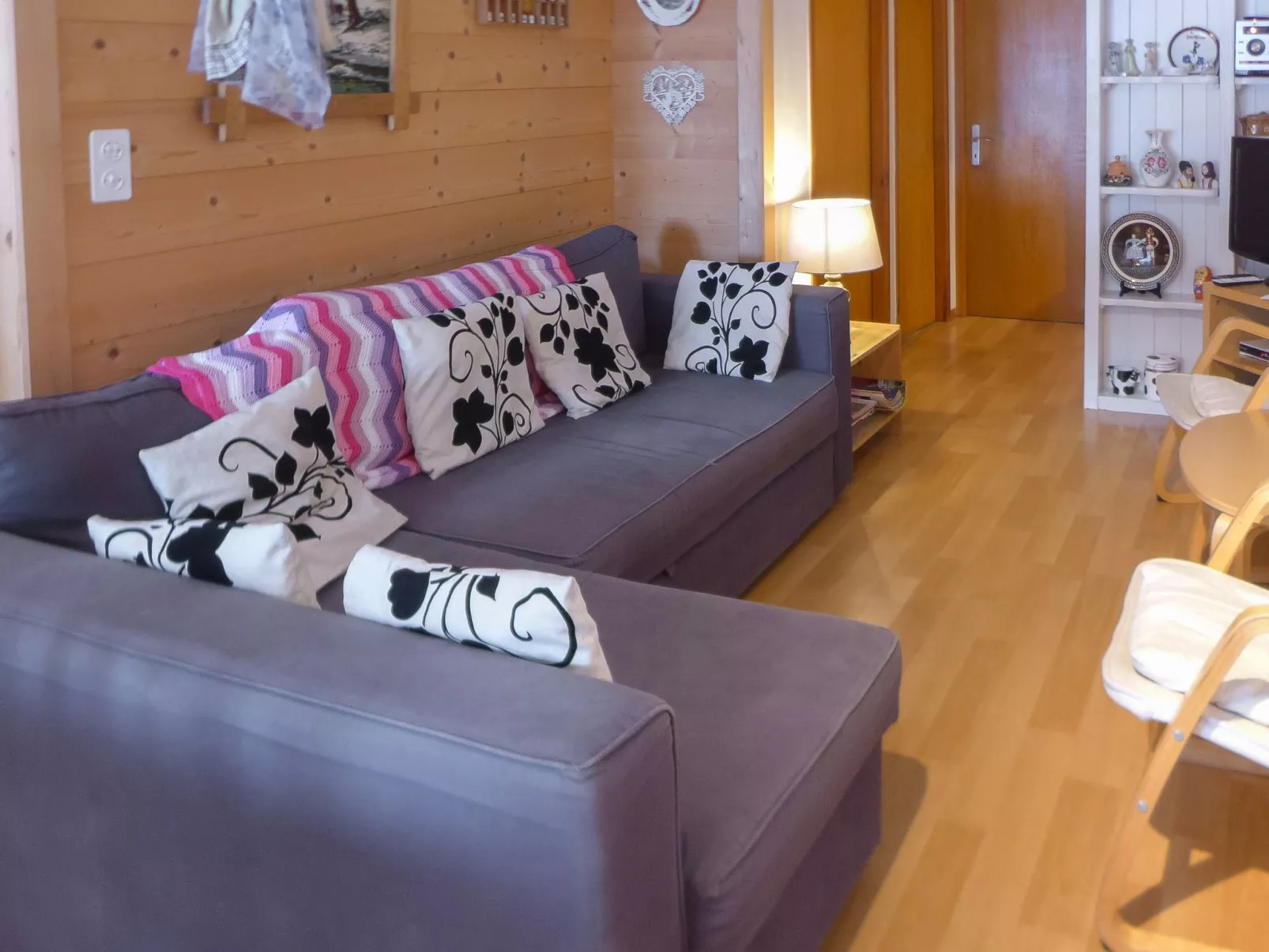 Val Neige Apt. 12-Inside