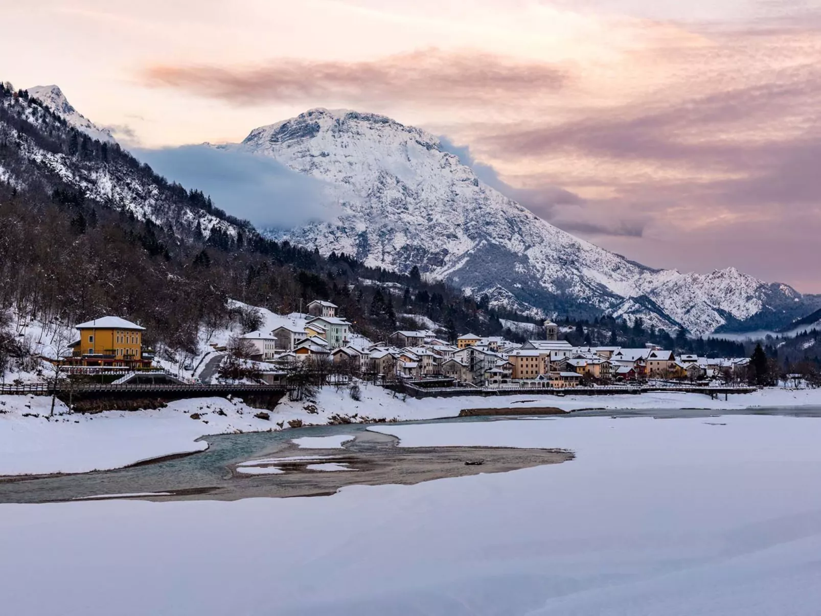 Albergo Diffuso - Cjasa Ustin-Area