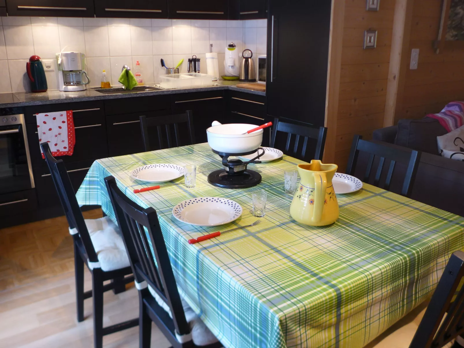 Val Neige Apt. 12-Inside