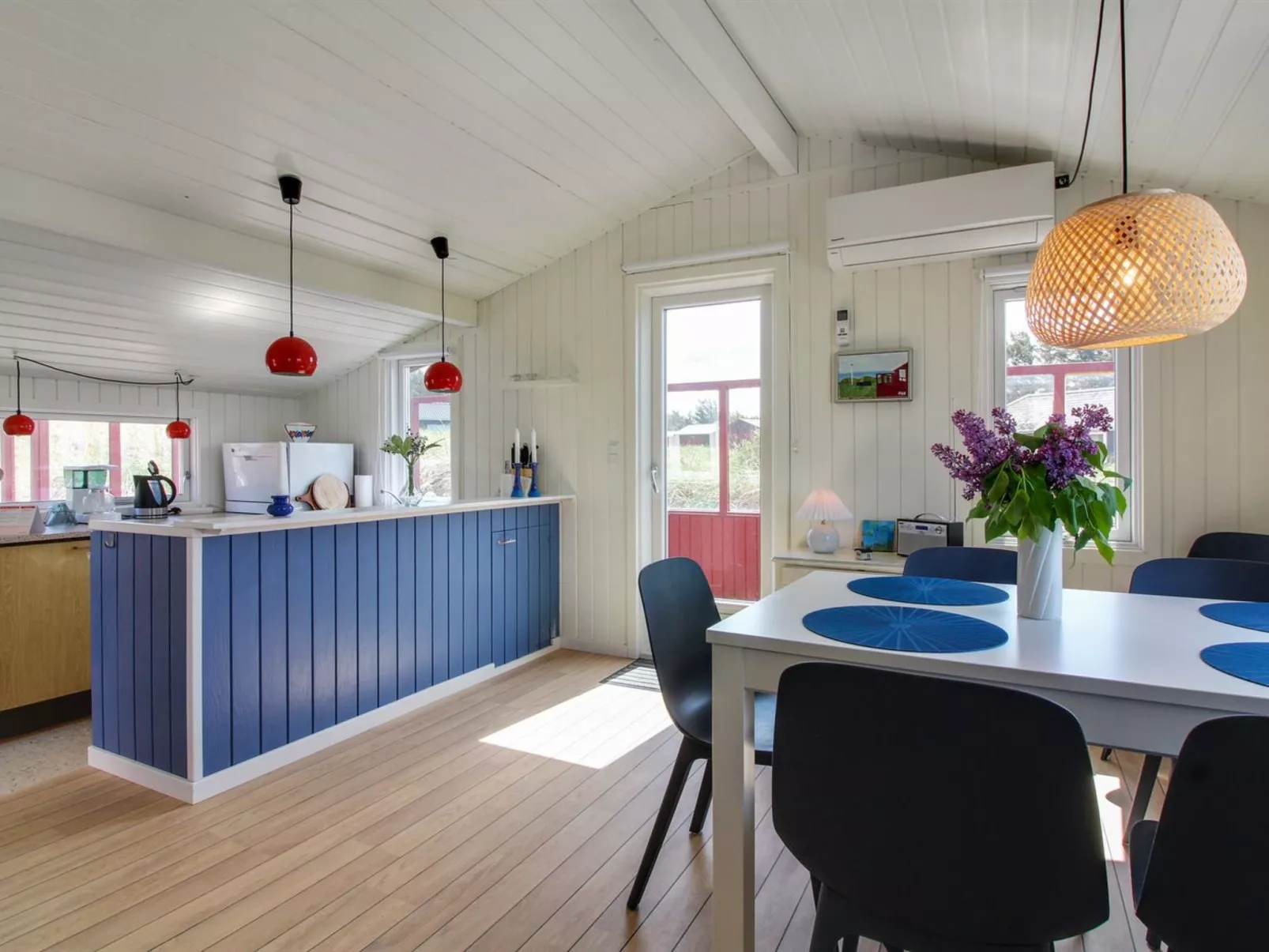 "Marius" - 200m from the sea-Inside