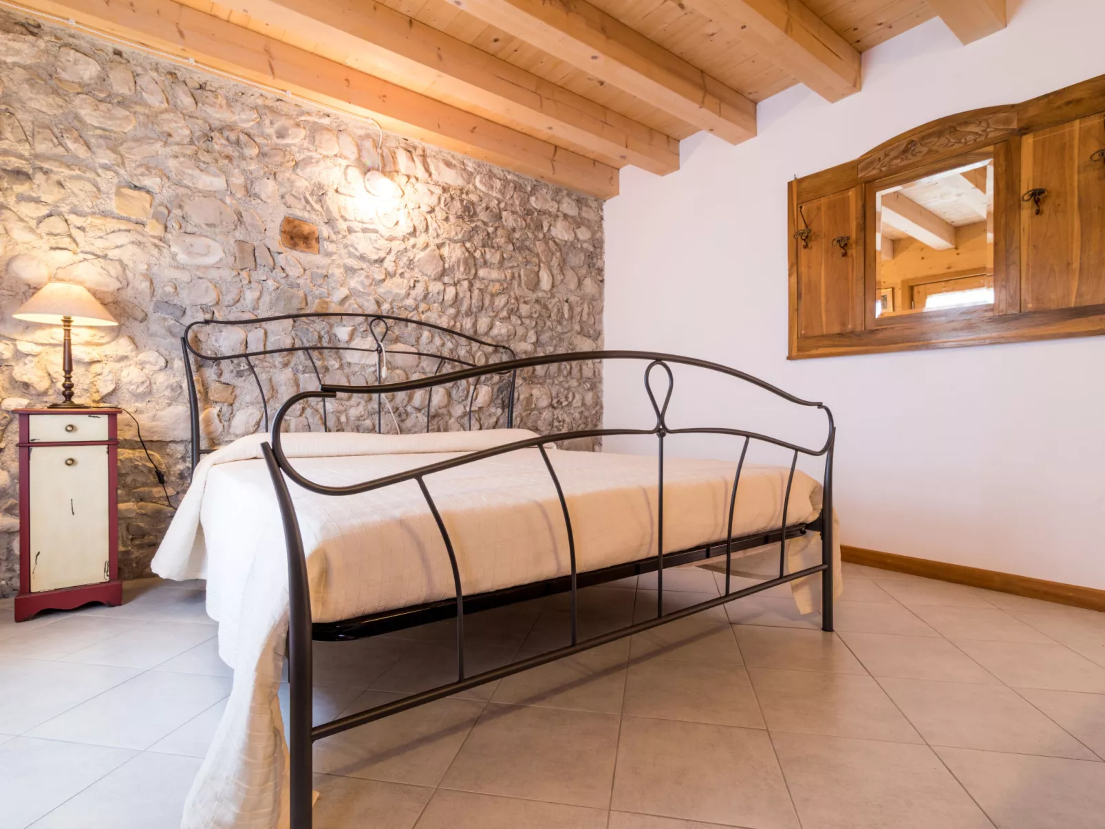Albergo Diffuso - Cjasa Ustin-Inside
