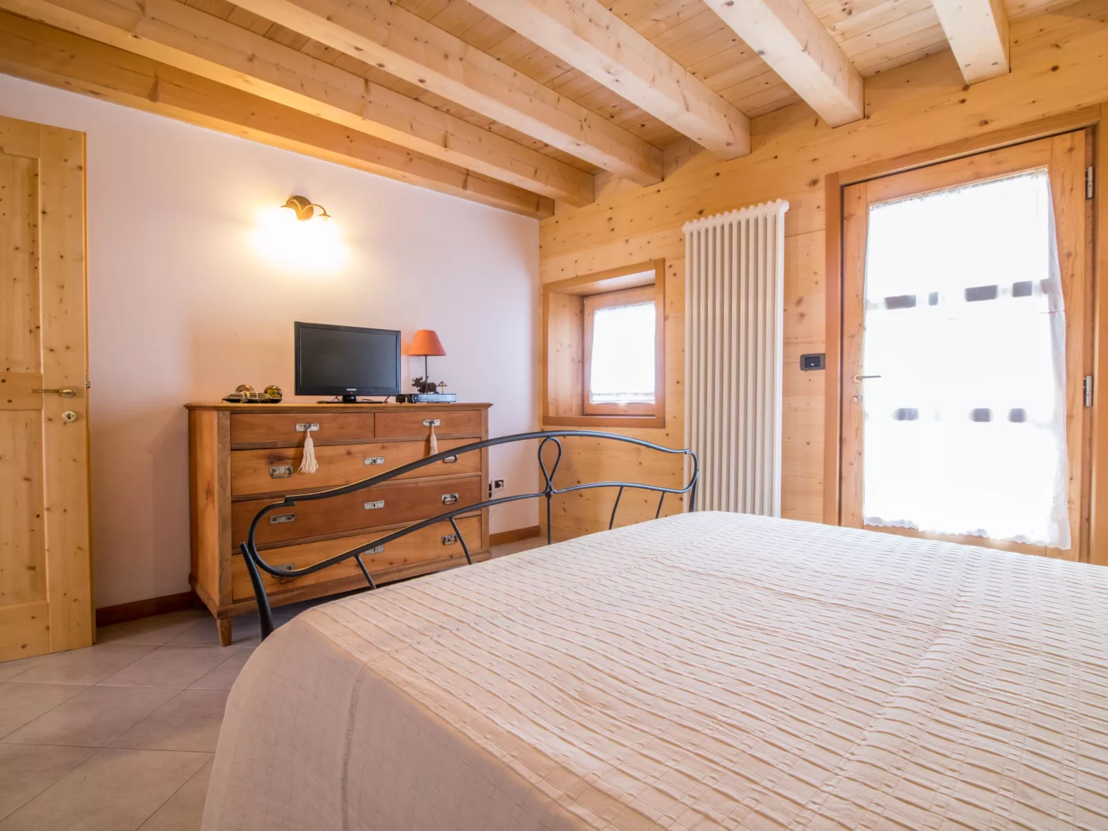 Albergo Diffuso - Cjasa Ustin-Inside
