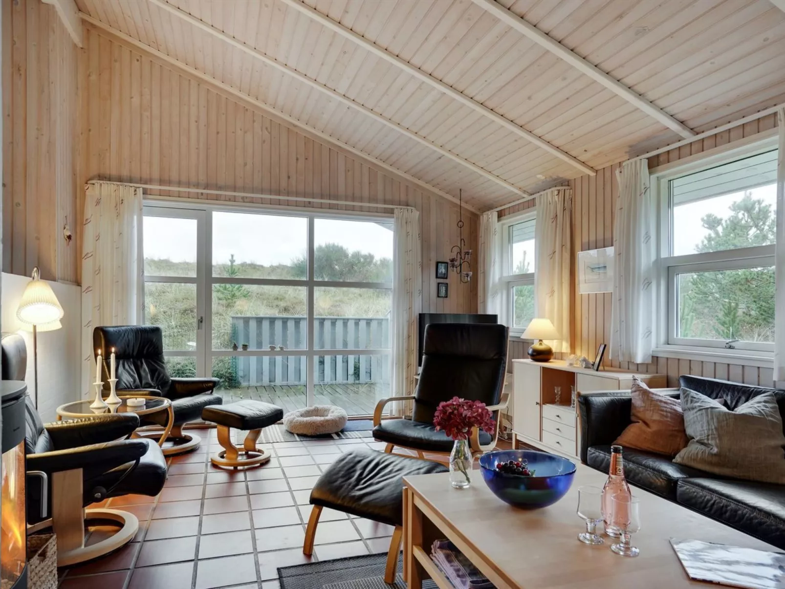 "Tino" - 900m from the sea-Inside
