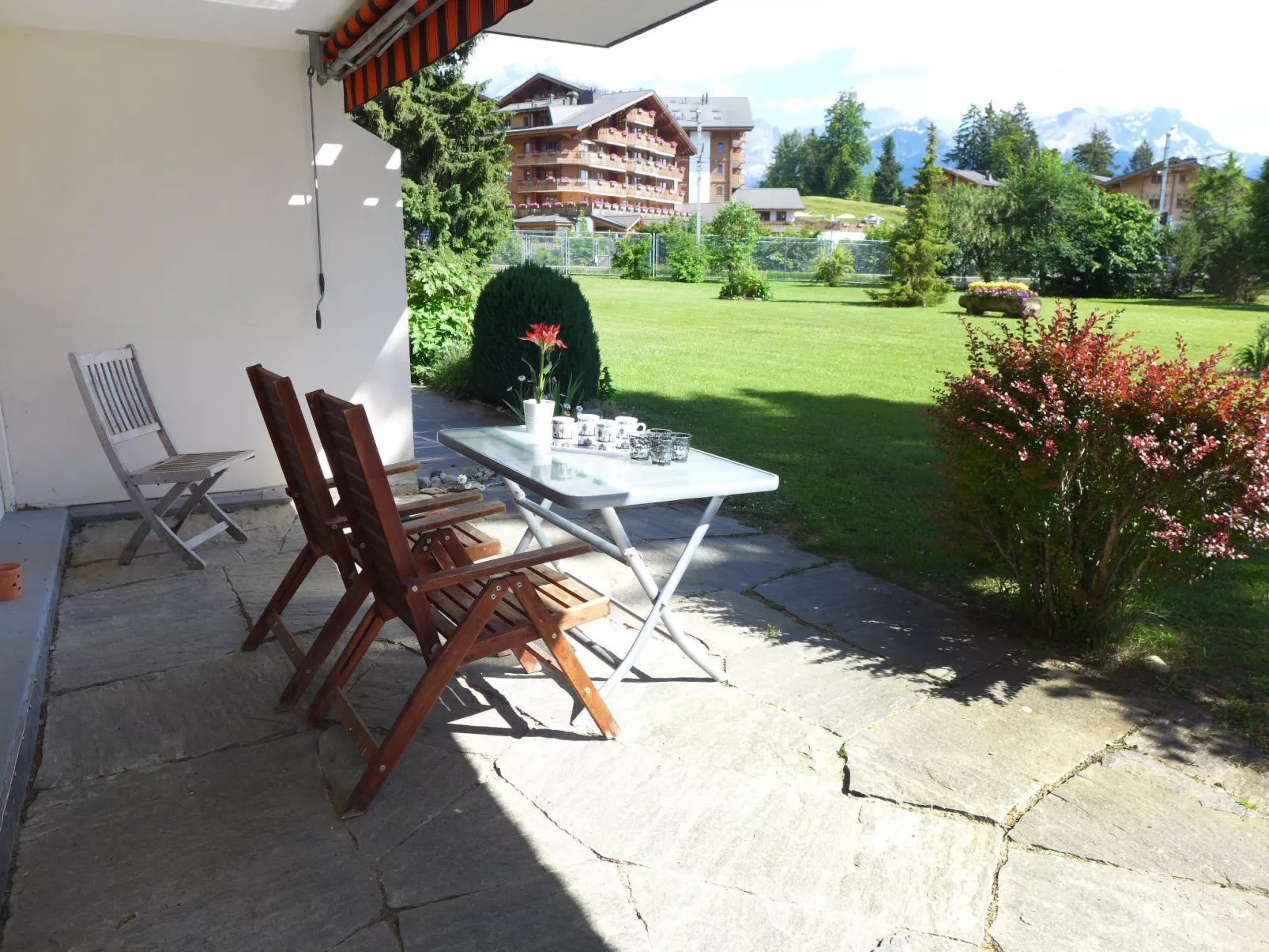 Diamant 1-Outside