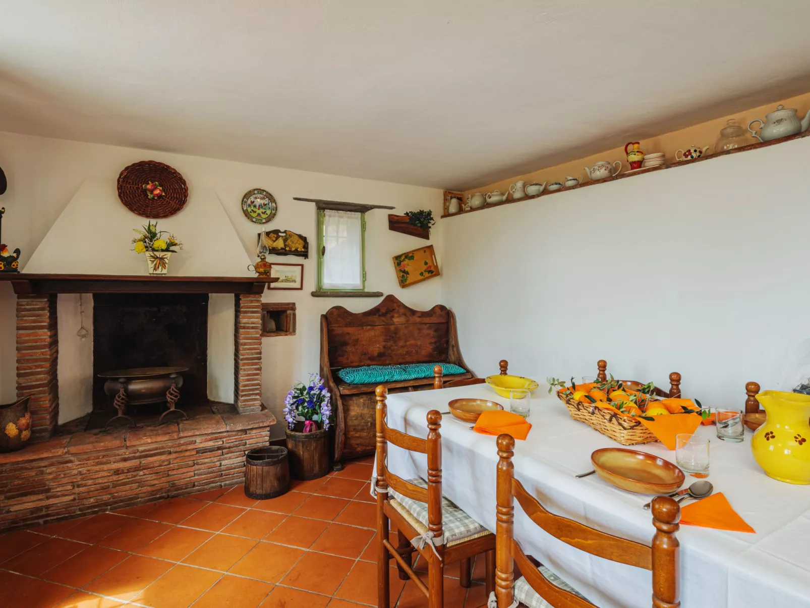La Capannella-Inside