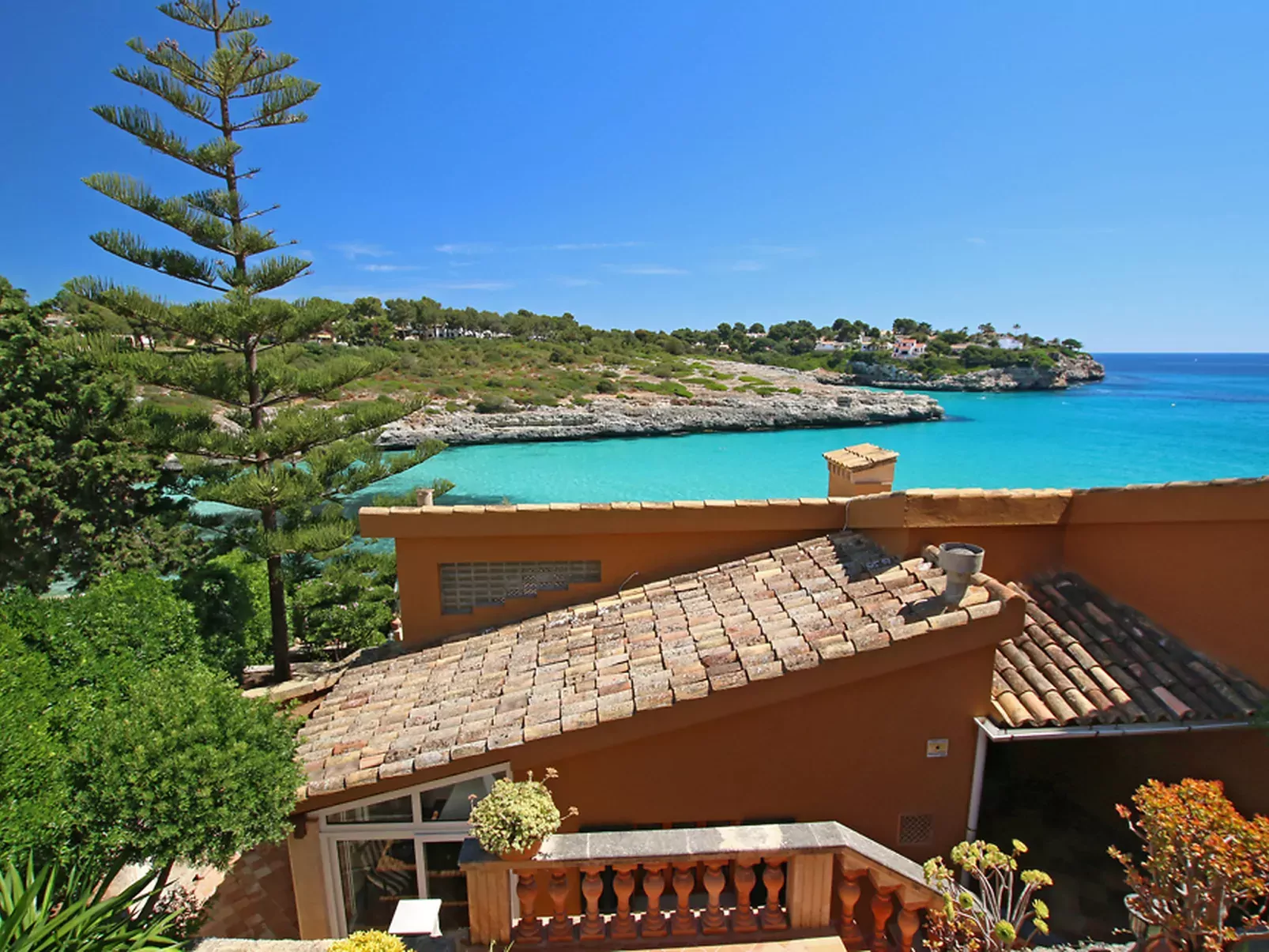 Cala Mendia Sea Views-Inside